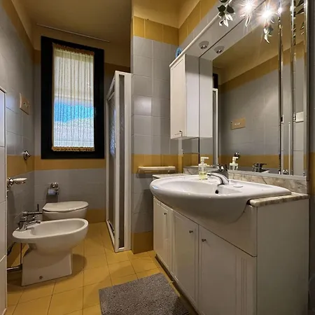 Bright With Pool Near The Sea *